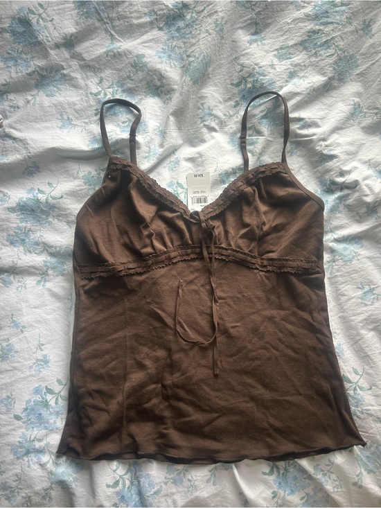 Brandy Melville Tops - Brandy Melville Brown Lace-Trim Camisole